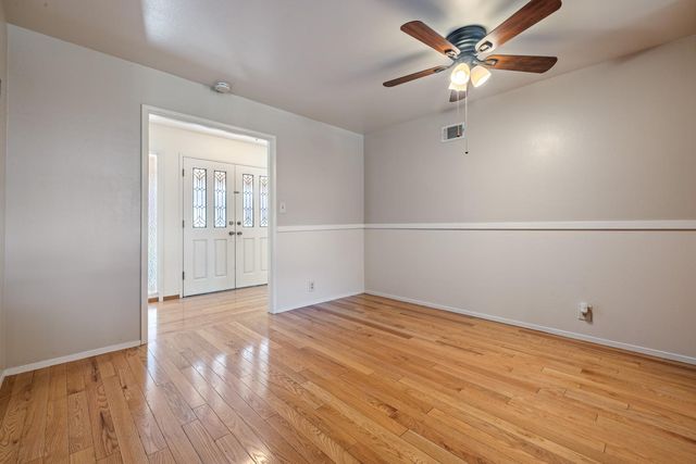 15735 Redondo Dr, Tracy, CA 95304