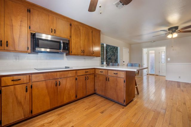 15735 Redondo Dr, Tracy, CA 95304