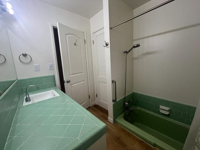 15735 Redondo Dr, Tracy, CA 95304