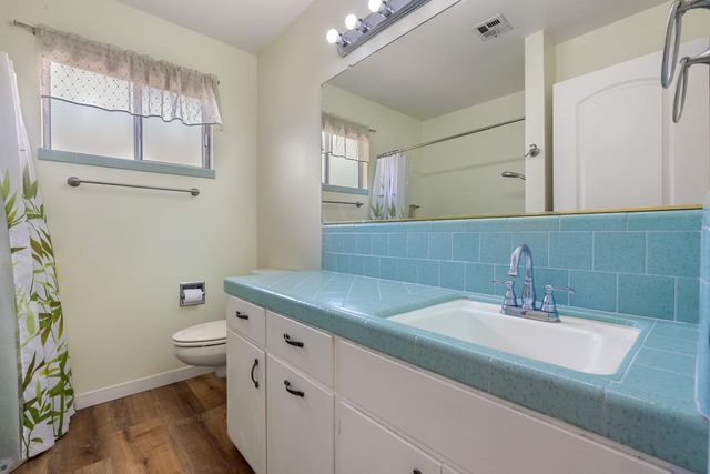 15735 Redondo Dr, Tracy, CA 95304