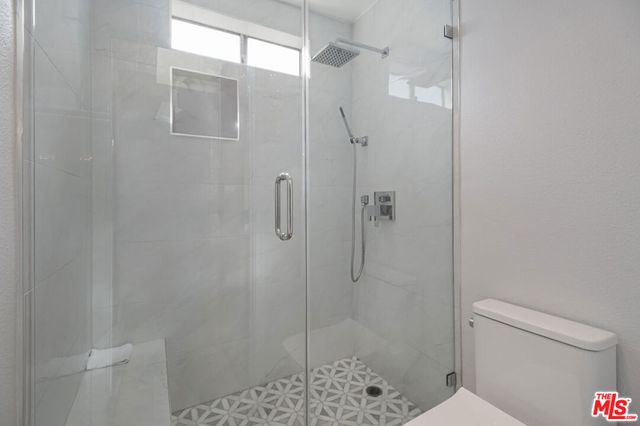 11868 Moorpark Street D, Studio City, CA 91604