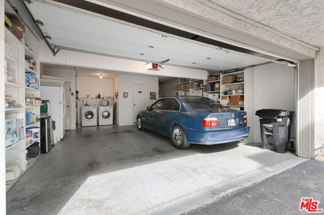 11868 Moorpark Street D, Studio City, CA 91604