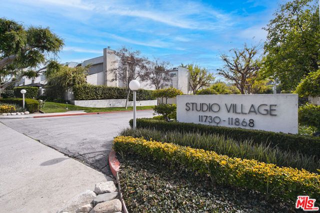 11868 Moorpark Street D, Studio City, CA 91604