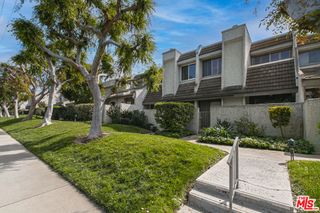 11868 Moorpark Street D, Studio City, CA 91604