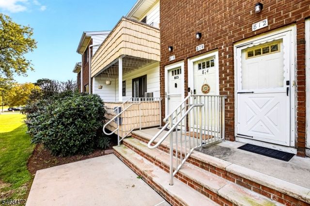 813 Victoria Ct 813, Hillsborough Twp., NJ 08844