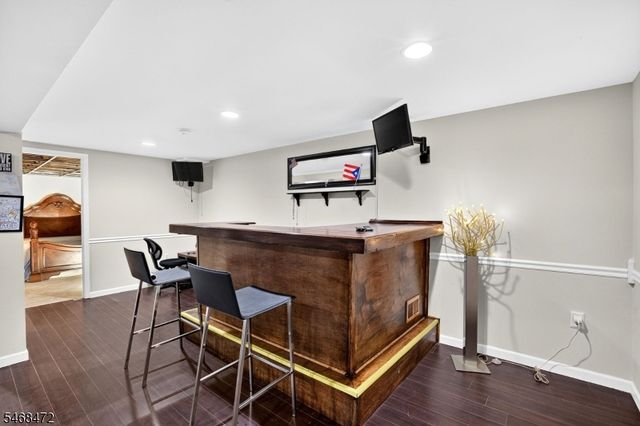 813 Victoria Ct 813, Hillsborough Twp., NJ 08844