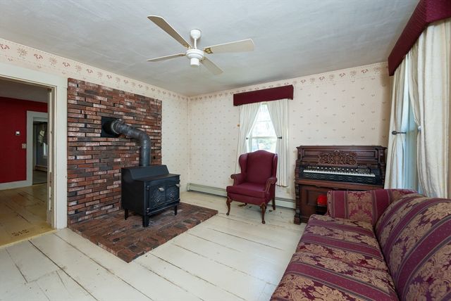 369 Andover Road, Billerica, MA 01821