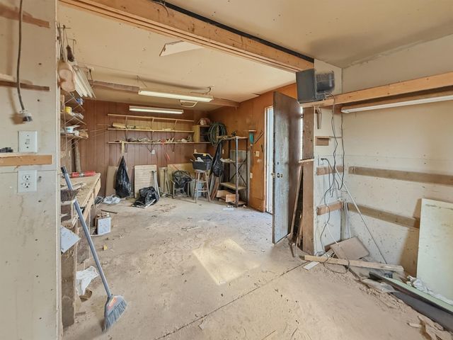 12 Glacial Ct, Minot, ND 58703
