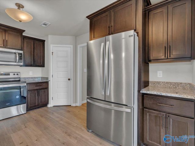 1674 Opp Reynolds Road, Toney, AL 35773