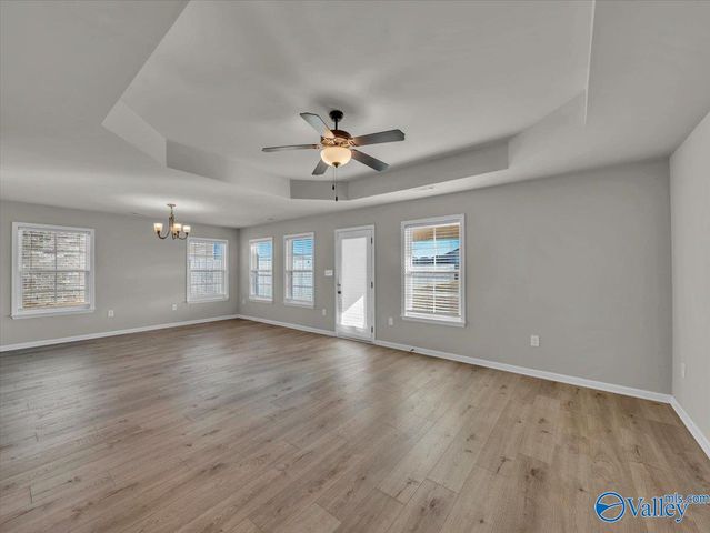 1674 Opp Reynolds Road, Toney, AL 35773