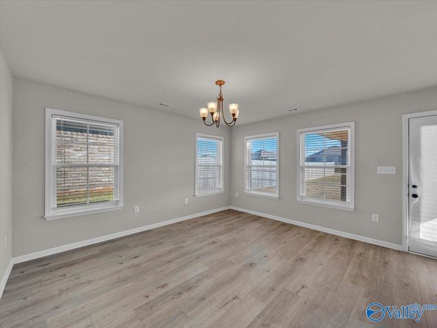 1674 Opp Reynolds Road, Toney, AL 35773