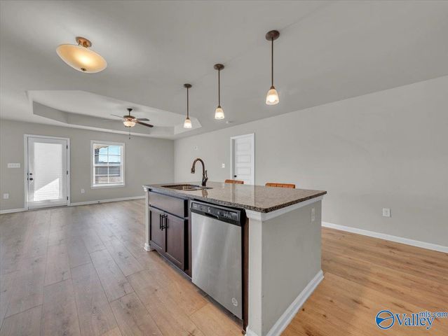 1674 Opp Reynolds Road, Toney, AL 35773