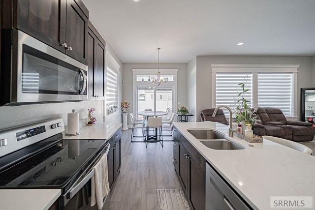 4156 N Ventura Avenue, Idaho Falls, ID 83401