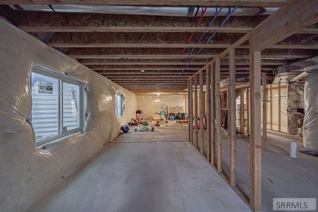 4156 N Ventura Avenue, Idaho Falls, ID 83401