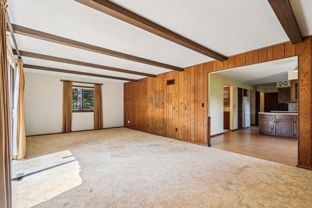 1900 State Road 164, Richfield, WI 53076