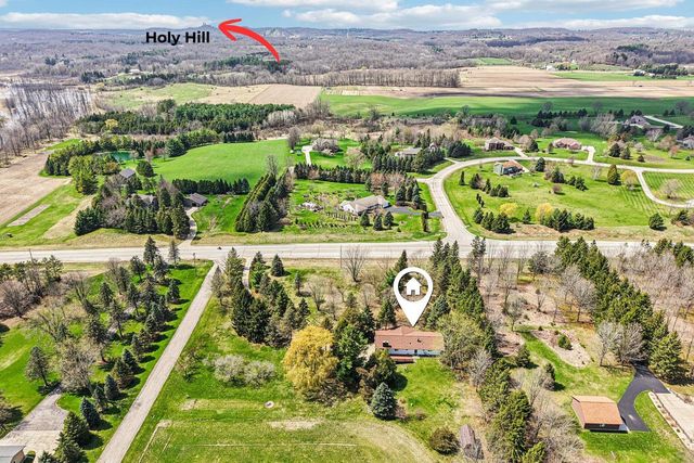 1900 State Road 164, Richfield, WI 53076