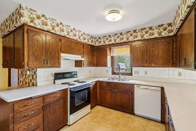 1900 State Road 164, Richfield, WI 53076