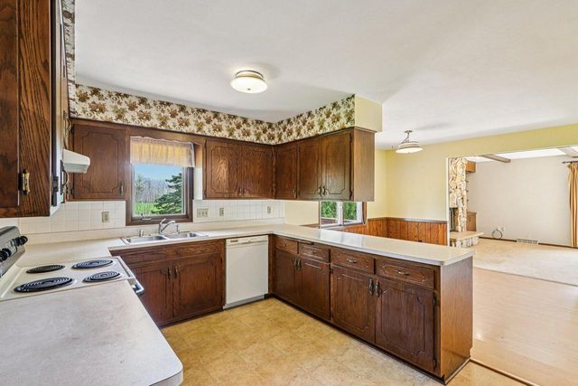 1900 State Road 164, Richfield, WI 53076