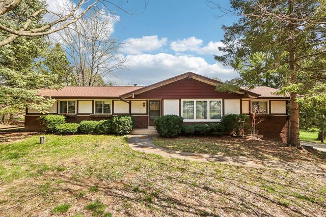 1900 State Road 164, Richfield, WI 53076
