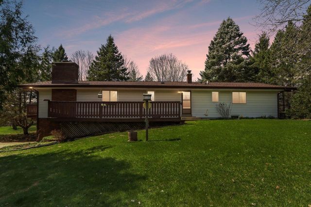 1900 State Road 164, Richfield, WI 53076