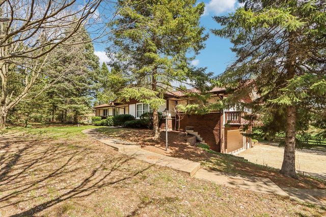 1900 State Road 164, Richfield, WI 53076
