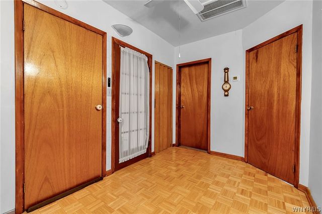 1063 East Lovejoy Street, Buffalo, NY 14206