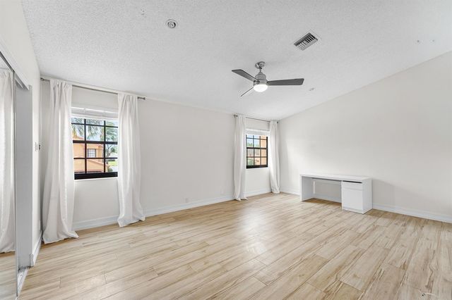 19918 Villa Lante Place 19918, Boca Raton, FL 33434