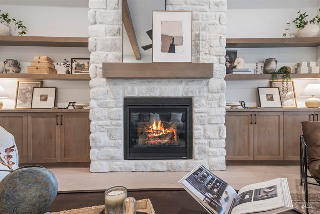 6971 N Cairnhill Way, Eagle, ID 83616