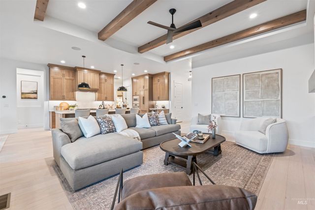 6971 N Cairnhill Way, Eagle, ID 83616