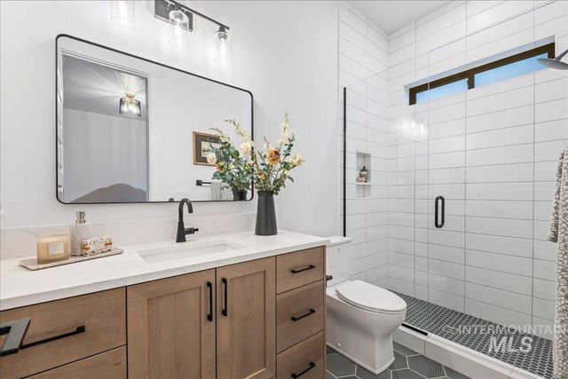 6971 N Cairnhill Way, Eagle, ID 83616