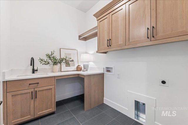 6971 N Cairnhill Way, Eagle, ID 83616