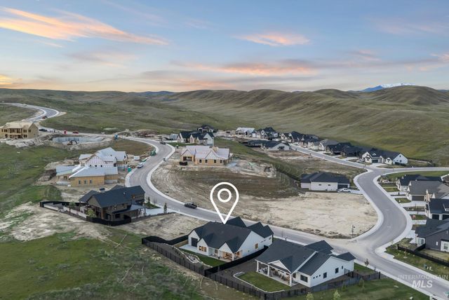 6971 N Cairnhill Way, Eagle, ID 83616