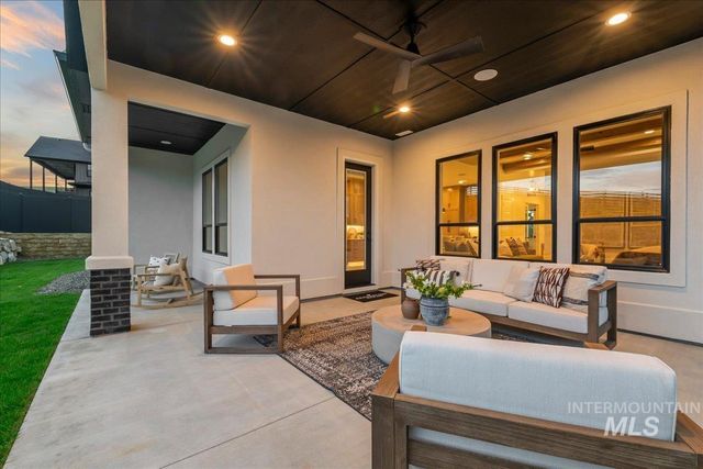 6971 N Cairnhill Way, Eagle, ID 83616