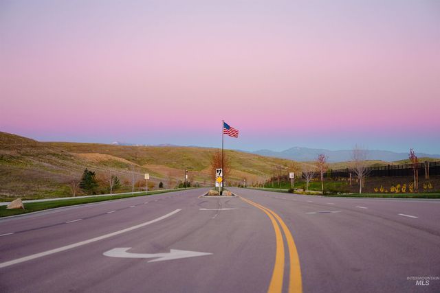 6971 N Cairnhill Way, Eagle, ID 83616