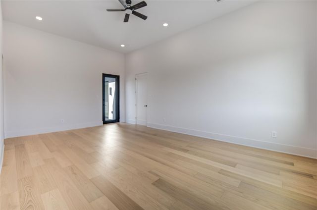 7218 Schiller Street, Houston, TX 77055