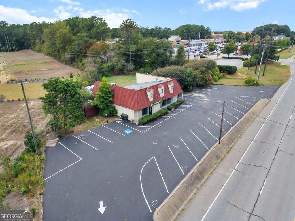 886 Athens Highway, Loganville, GA 30052 — exterior