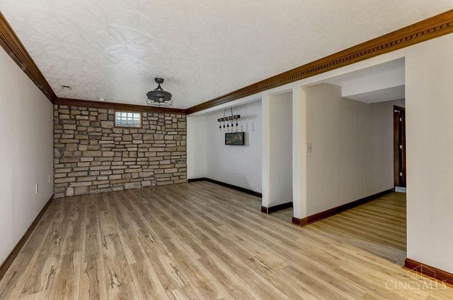 5679 Brewer Road, Mason, OH 45040