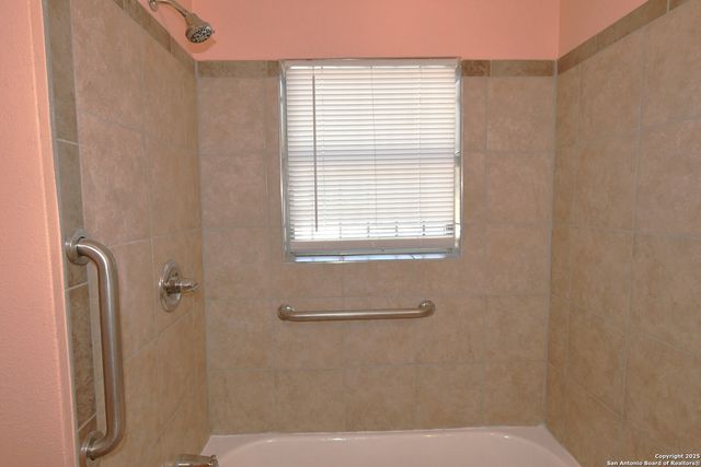 1809 Arbor, San Antonio, TX 78207