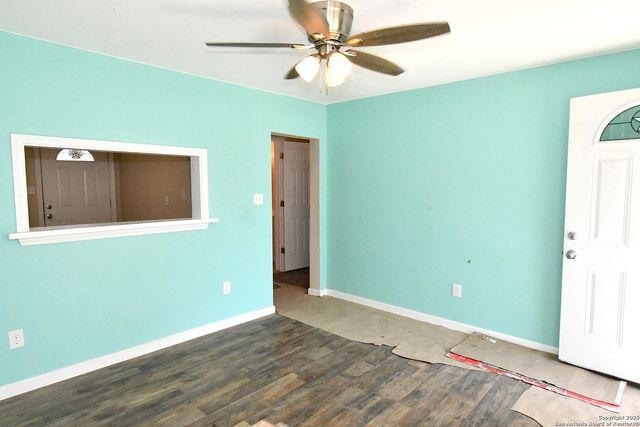 1809 Arbor, San Antonio, TX 78207