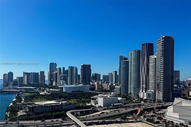 555 NE 15 29H, Miami, FL 33132