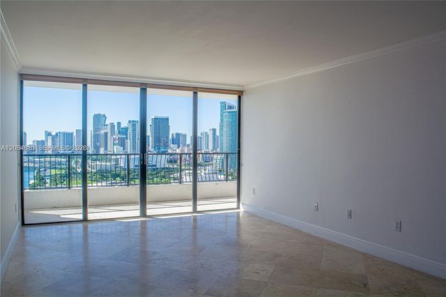 555 NE 15 29H, Miami, FL 33132