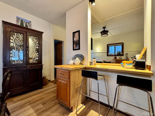 106 E Houghton Avenue, Houghton, MI 49931