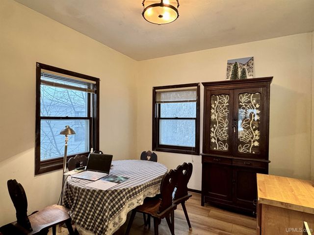 106 E Houghton Avenue, Houghton, MI 49931