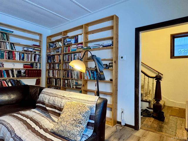 106 E Houghton Avenue, Houghton, MI 49931