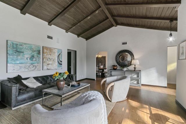 2084 Saint Francis Way, San Carlos, CA 94070