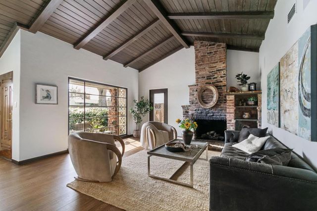 2084 Saint Francis Way, San Carlos, CA 94070