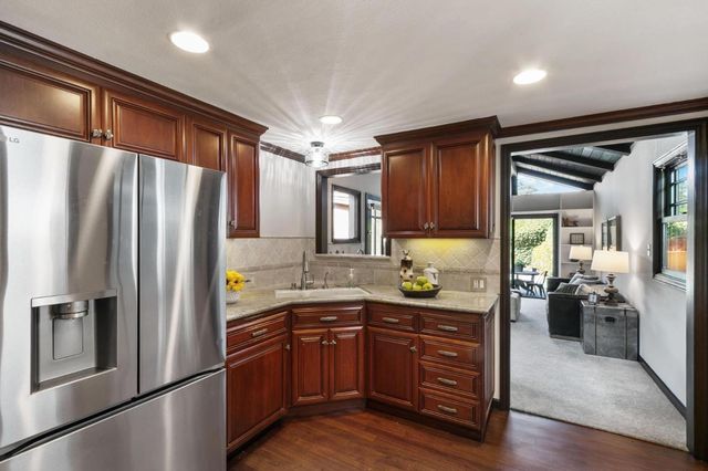 2084 Saint Francis Way, San Carlos, CA 94070