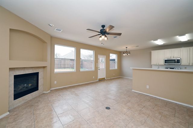 10706 Gleneagles Lane, Rowlett, TX 75089