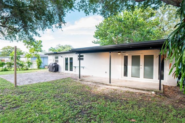 5030 SW 113th Court, Miami, FL 33165