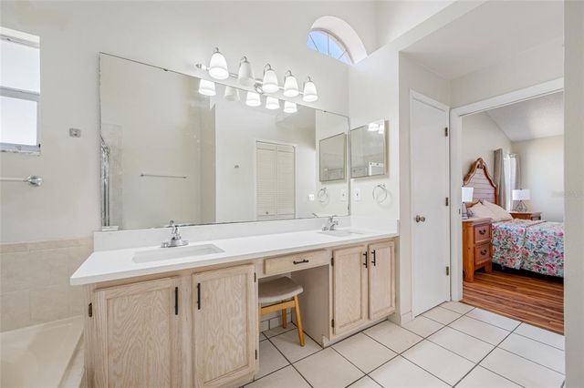 709 47TH STREET E, Bradenton, FL 34208